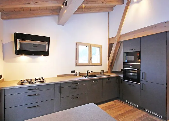 Chalet De L'ours - Year *