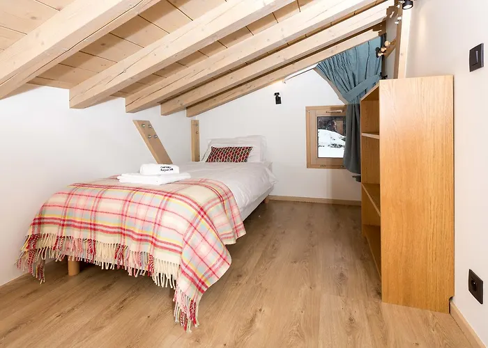 De L'ours - Year Chalet