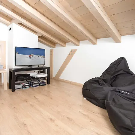 De L'ours - Year Chalet *